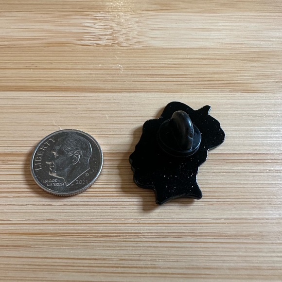 2/$20 • Freddie Mercury Queen Pin - Picture 4 of 4